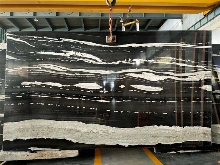 Copacabana-Granite-for-Kitchen-Countertop-Island-Worktop.webp (4)(001)
